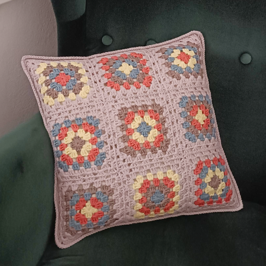 Kit - Granny Square Cushion