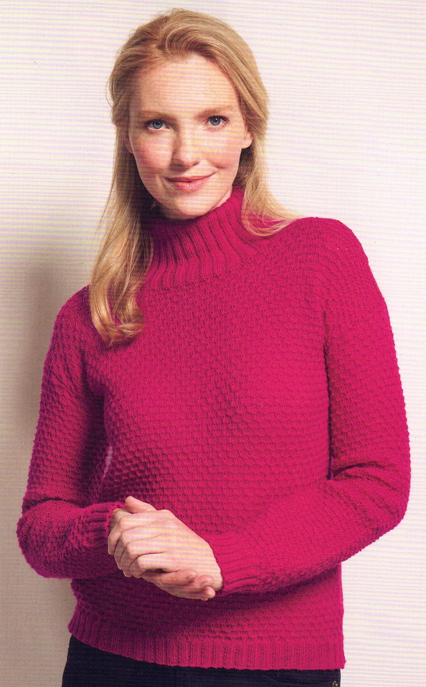 Women - Patons Book 8027 Stand-Out Knits